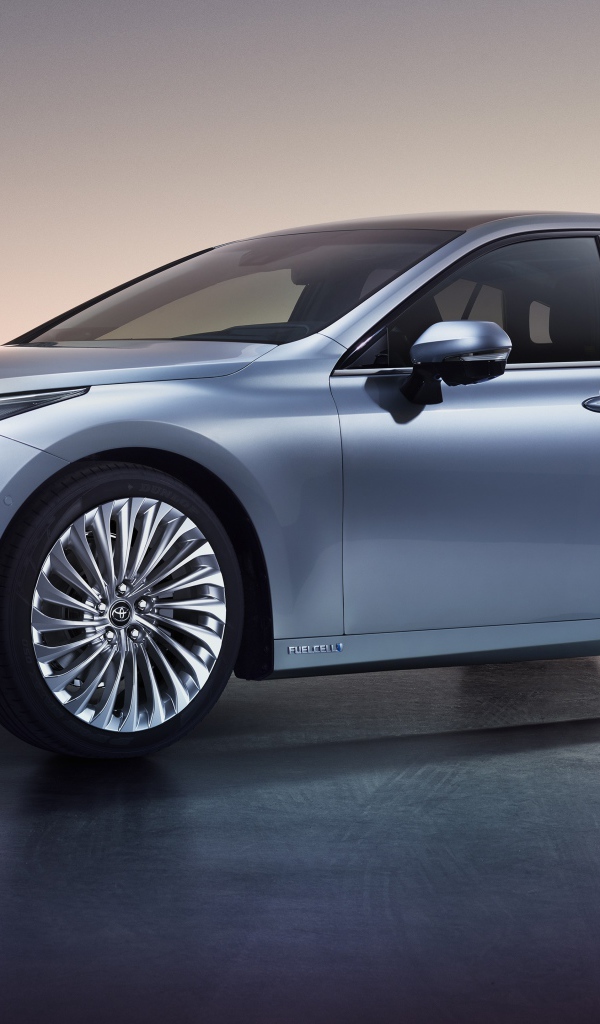 Автомобиль Toyota Mirai 2020 года 