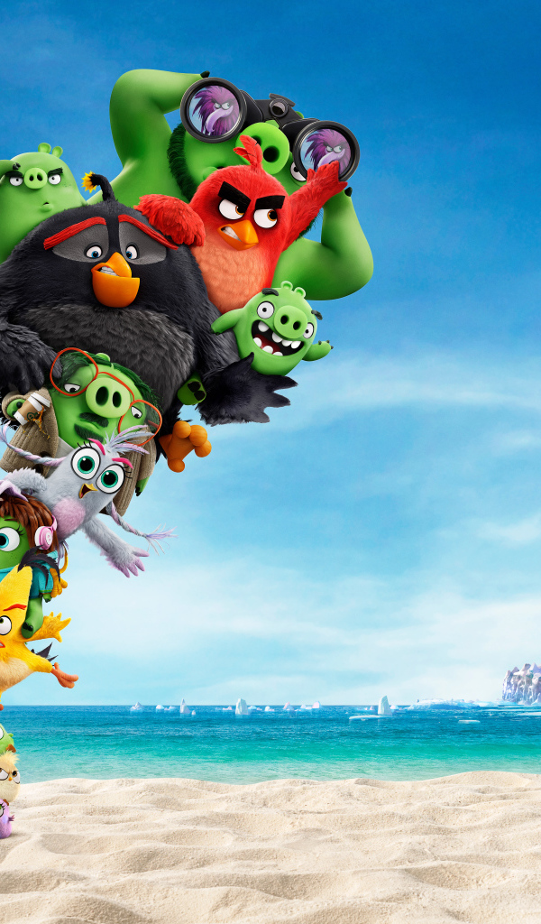 Персонажи мультфильма Angry Birds 2 в кино на песке