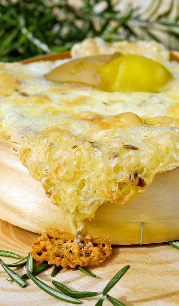 Запеченный картофель сыром в противне 