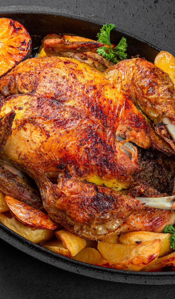 Курица запеченная с картофелем и апельсином