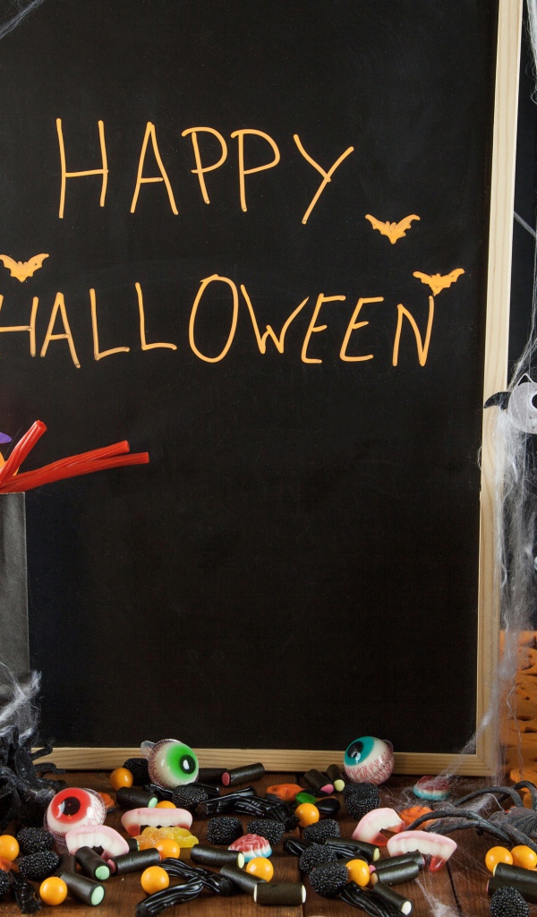 Сладости и декор на праздник Хэллоуин