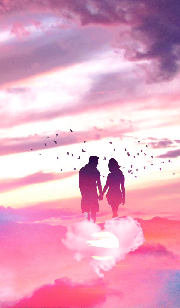 Силуэт влюбленной пары идет по облакам 