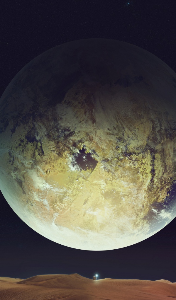 Большая холодная луна в космосе 