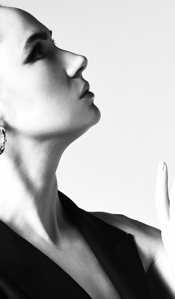 Актриса Карен Гиллан черно - белое фото 