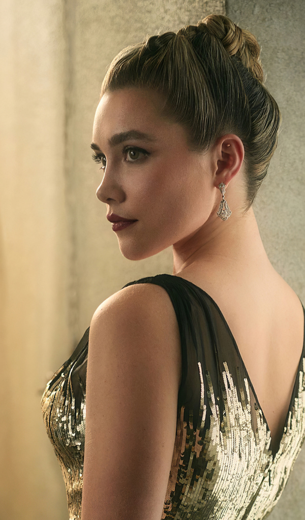 Британская актриса Флоренс Пью с красивой прической