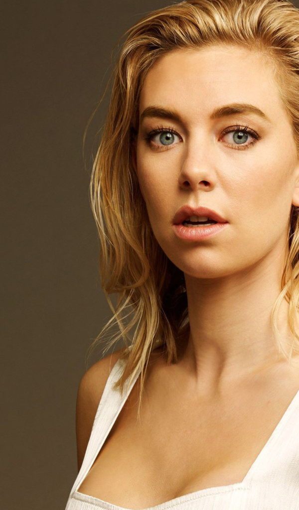 Английская актриса Ванесса Кирби