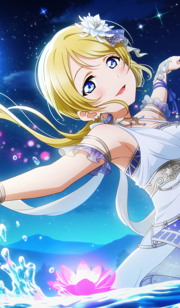 Девушка с аниме Love Live! School Idol Project