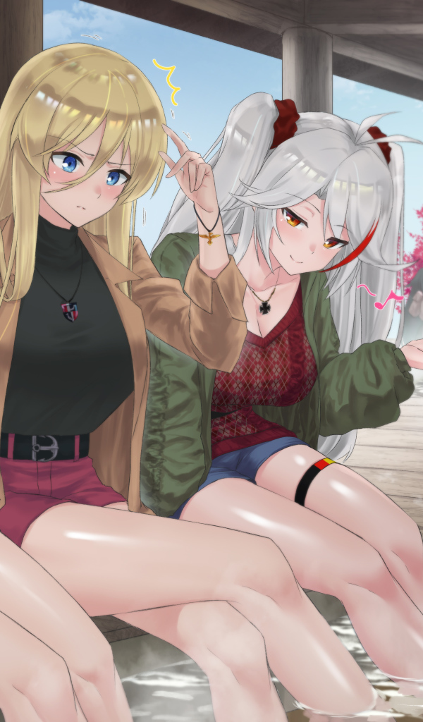 Three girls at the fountain anime Azur Lane