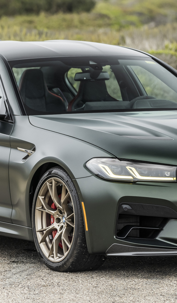 Автомобиль BMW M5 CS, 2022 года