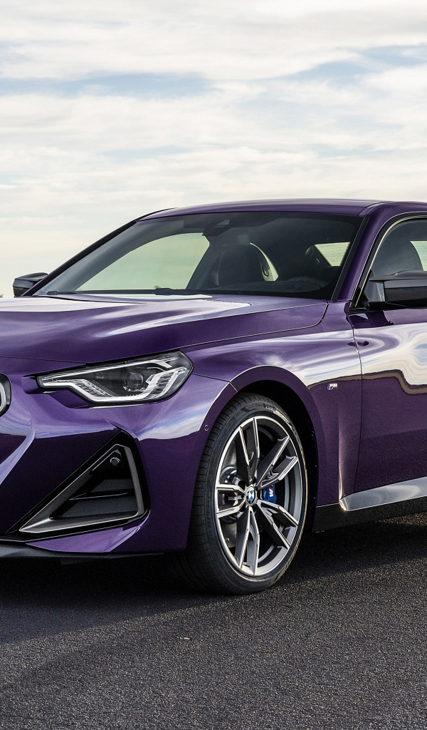 Автомобиль бизнес класса BMW M240i, 2021 года