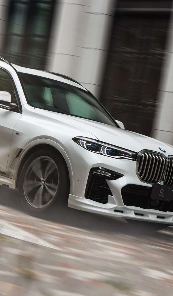 Быстрый  BMW X7 XDrive35d M Sport 2021 года в городе 