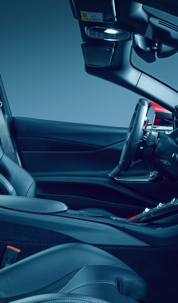 Черный салон автомобиля Ferrari 812 GTS N-Largo 2021 года 