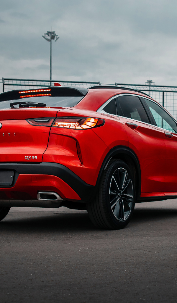 Внедорожник Infiniti QX55 AWD 2021 года вид сзади