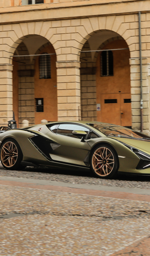 Автомобиль  Lamborghini Sián FKP 37,  2021 года в городе