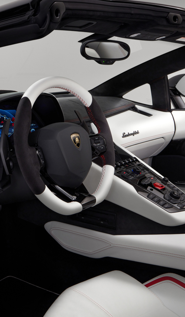 Салон автомобиля Lamborghini Aventador S, 2021 года