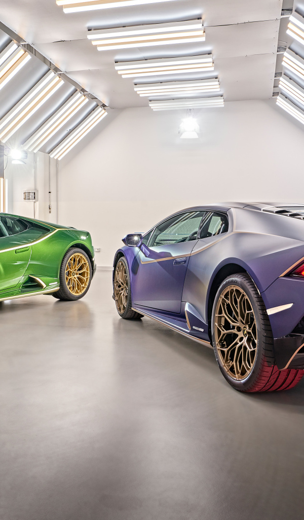 Спортивные автомобили Lamborghini Huracán, 2021 года