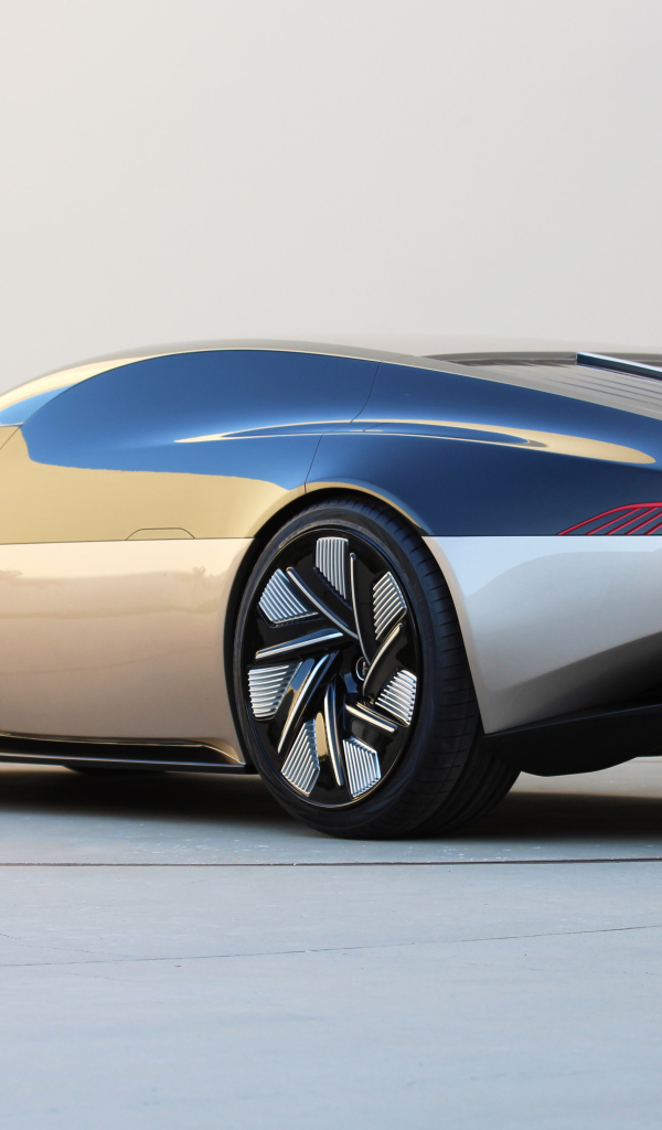 2021 Lincoln Anniversary Concept car rear view