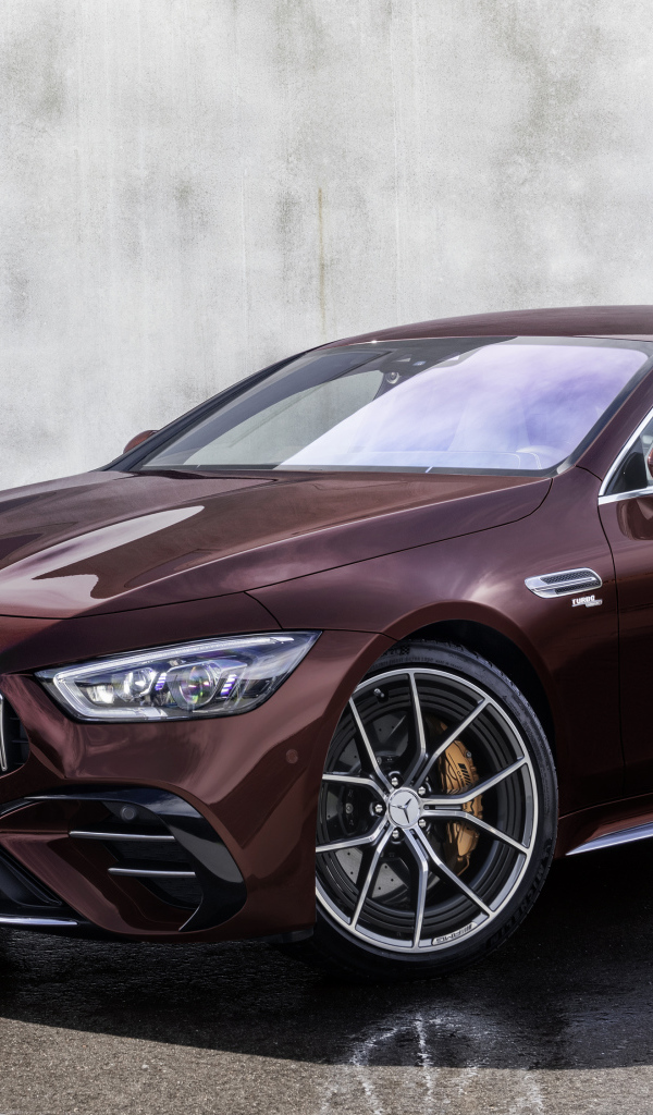 Коричневый автомобиль  Mercedes-AMG GT 53, 2021 года