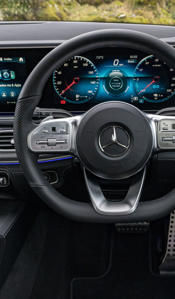 Дорогой салон автомобиля Mercedes-Benz GLE 350 De 4MATIC AMG Line