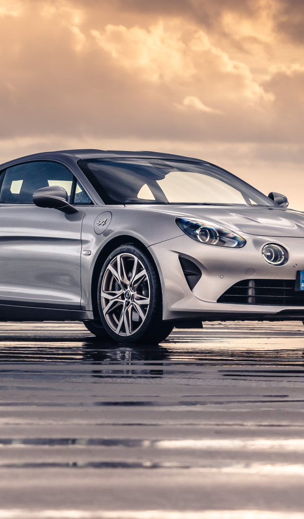 Автомобиль Alpine A110 Légende GT 2021 года