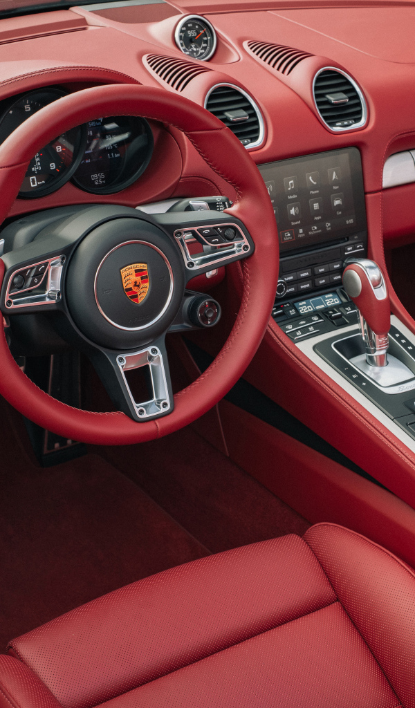 Красный кожаный салон автомобиля Porsche Boxster 25 Jahre 2021 года