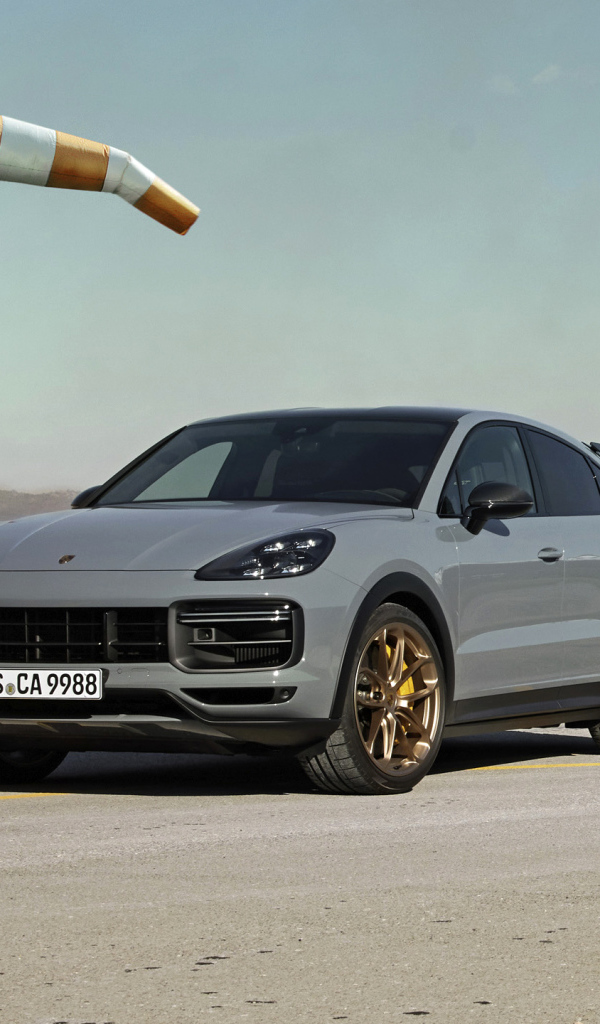Автомобиль Porsche Cayenne Turbo GT 2021 года