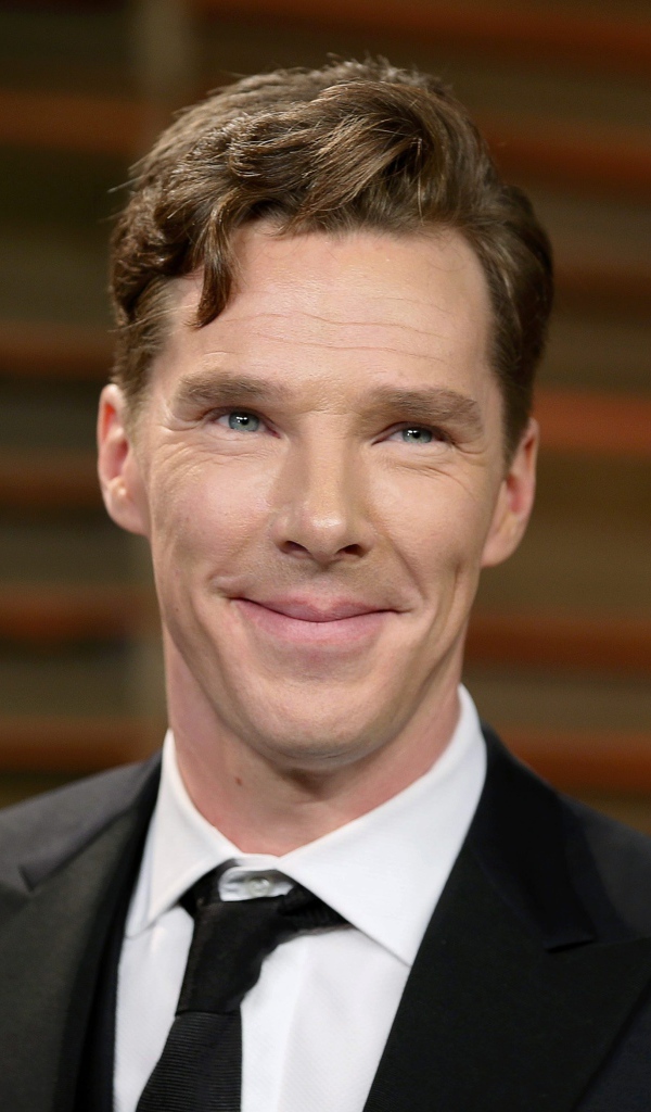 Милая улыбка актера Бенедикта Камбербэтча