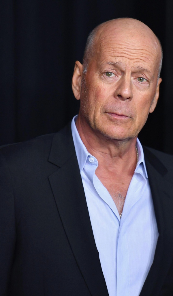 Актер Брюс Уиллис 2021 год