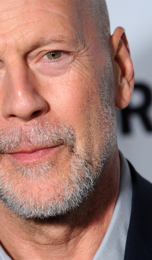 Красивый мужчина, актер Брюс Уиллис