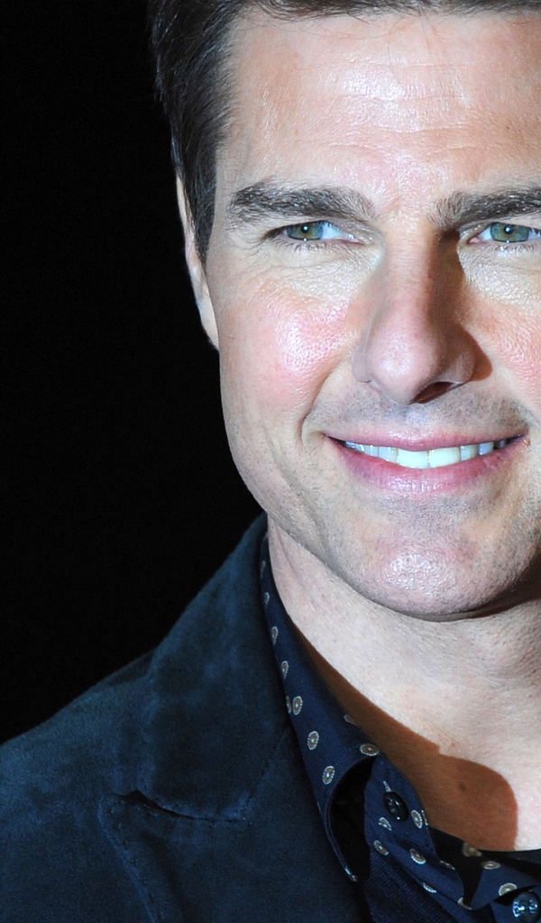 Улыбка на лице актера Тома Круза