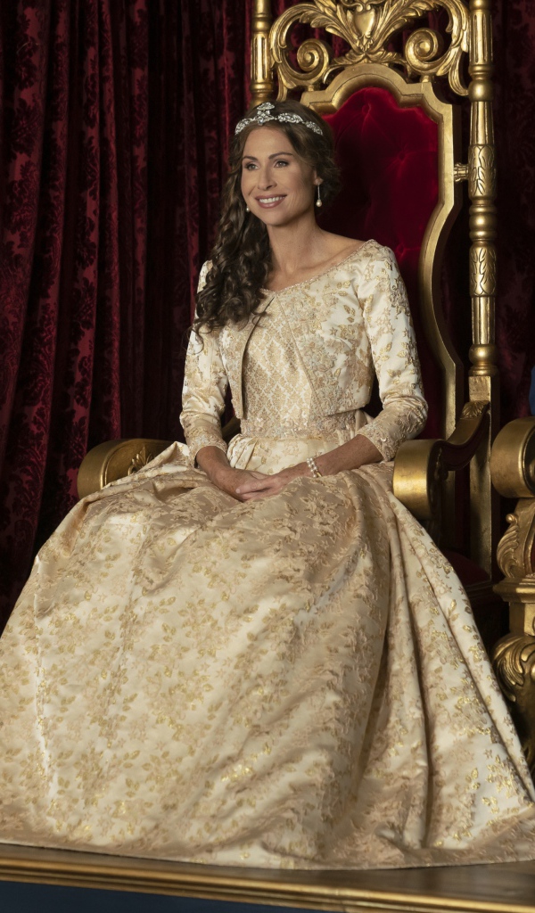 Король и королева из фильма Золушка, 2021