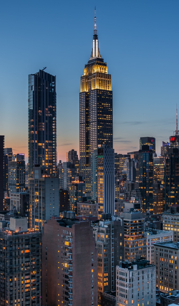 Красивые высокие небоскребы города Манхэттен, США