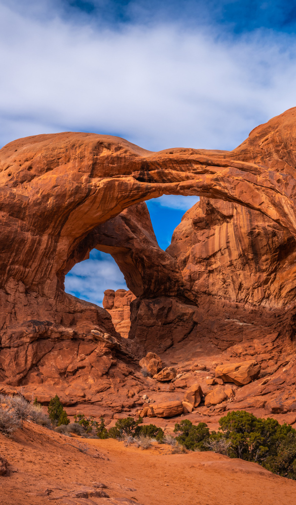 Каменные арки в Национальном парке Каньонлендс, США 