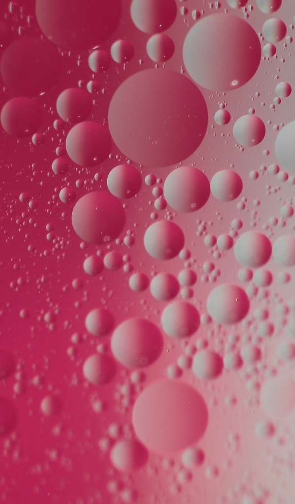 Пузыри на серо-розовом фоне