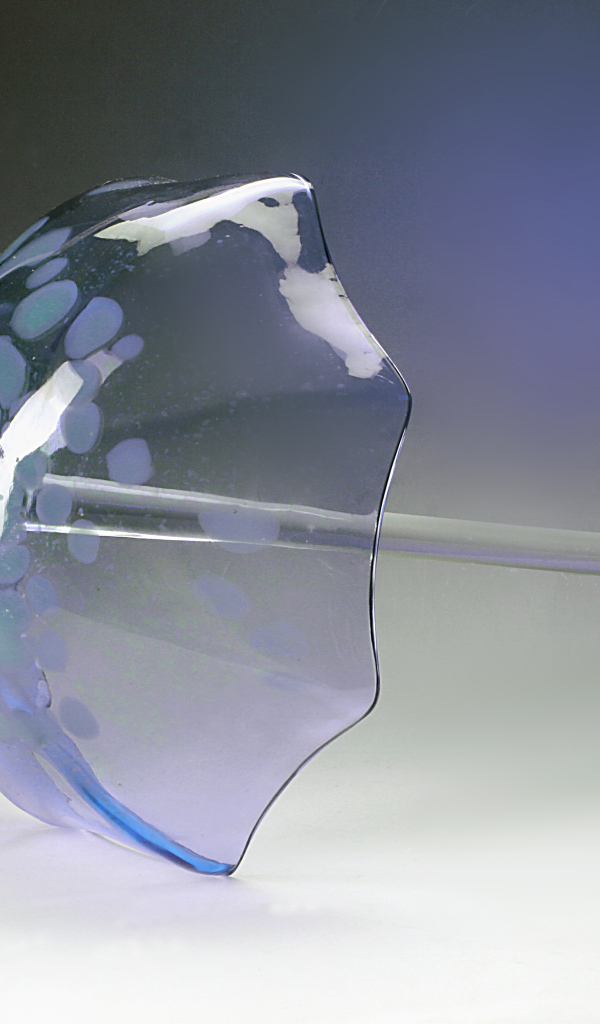 Хрустальный 3д зонт на сером фоне