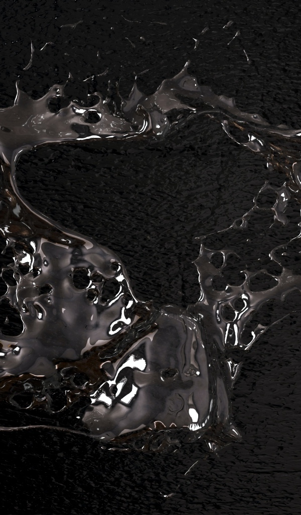 Брызги воды на черном фоне