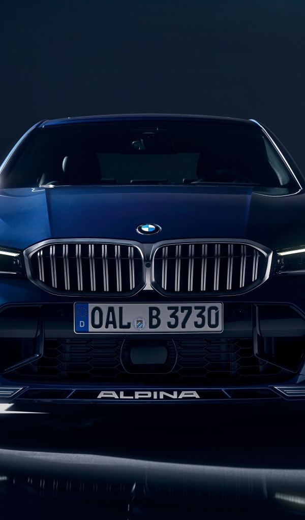 Синий автомобиль Alpina B3 Limousine