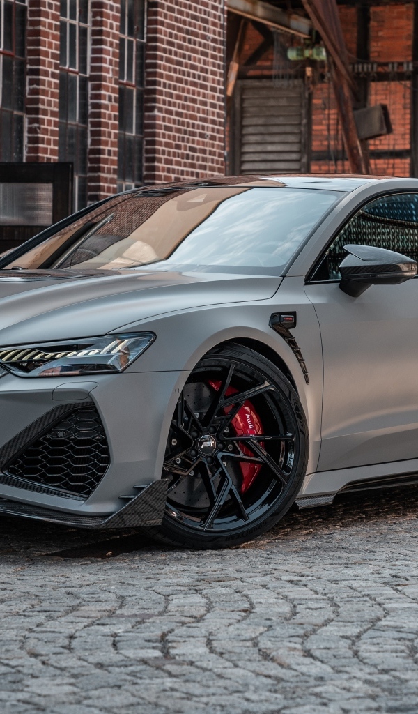 Серый автомобиль ABT RS7 Legacy Edition 2023 года