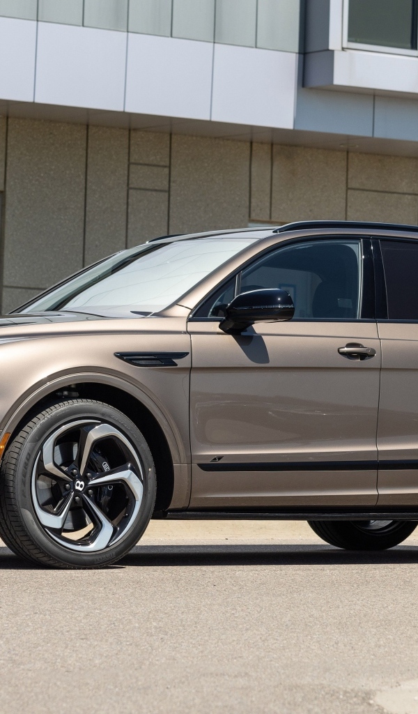 Автомобиль Bentley Bentayga S в городе