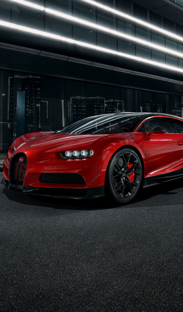 Красный Bugatti Chiron Sport