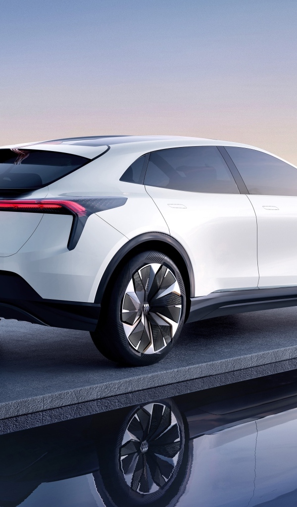 Белый внедорожник Buick Electra-X вид сзади