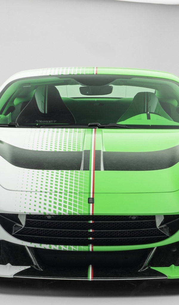 Автомобиль Mansory Tempesta Verde Ferrari Roma вид спереди