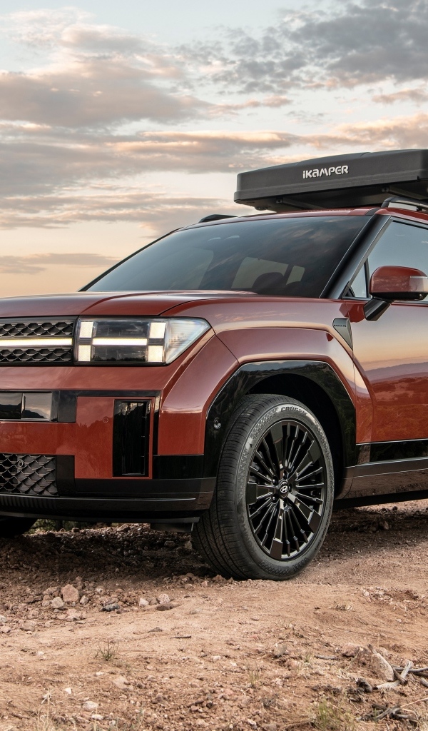 Автомобиль Hyundai Santa Fe Hybrid 2023 года