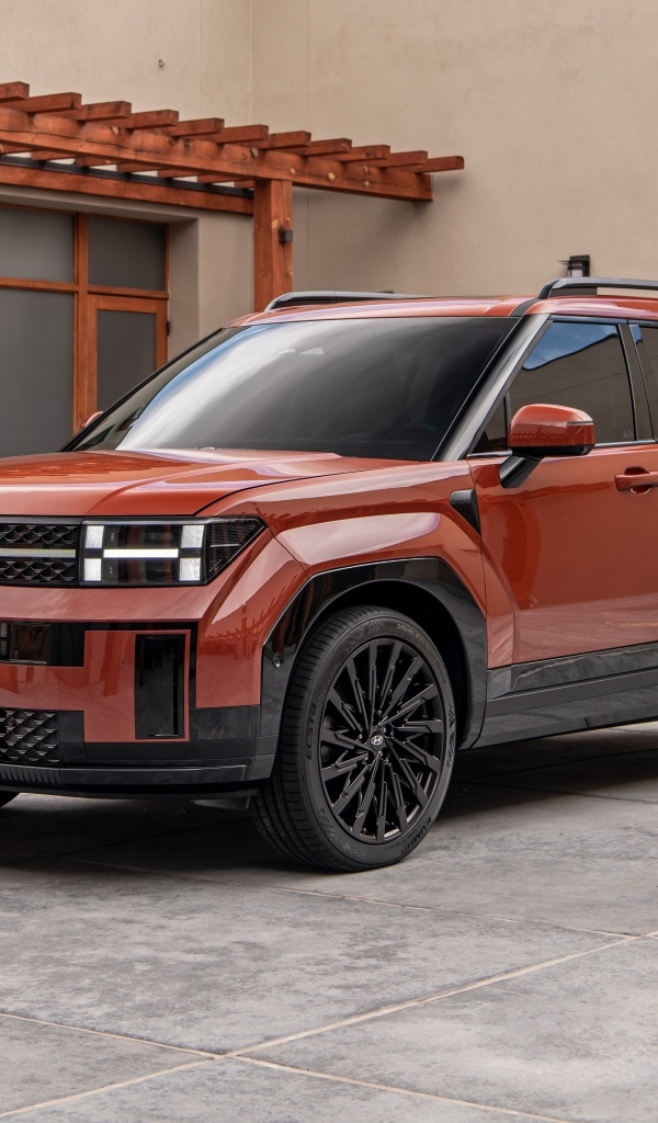 Красный внедорожник Hyundai Santa Fe 2.5T