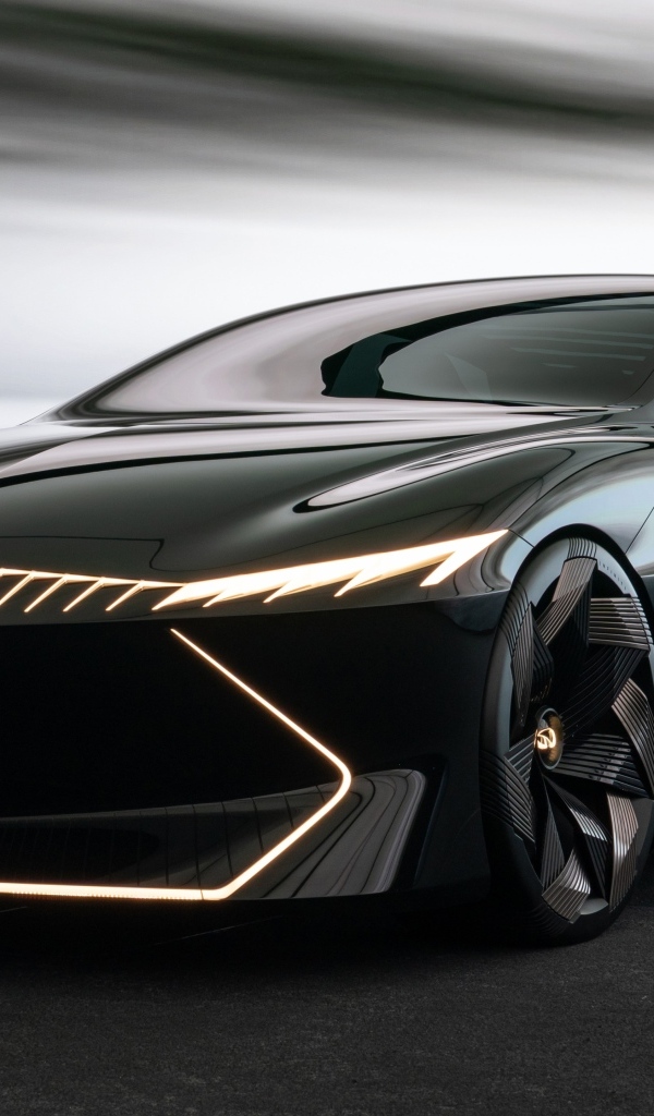 Черный дорогой автомобиль Infiniti Vision Qe