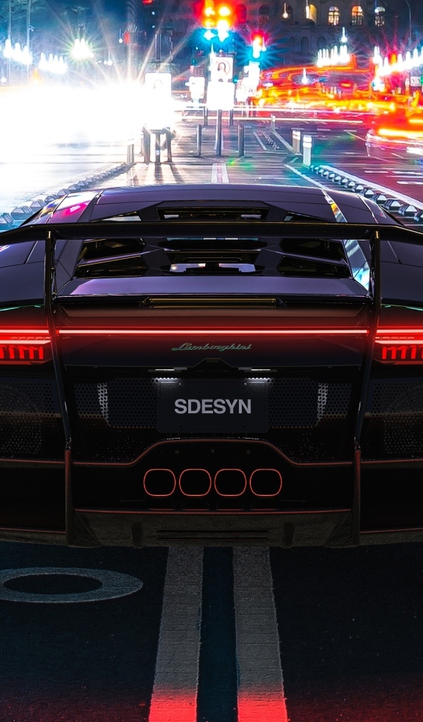 Вид сзади на автомобиль Lamborghini Murcielago Custom