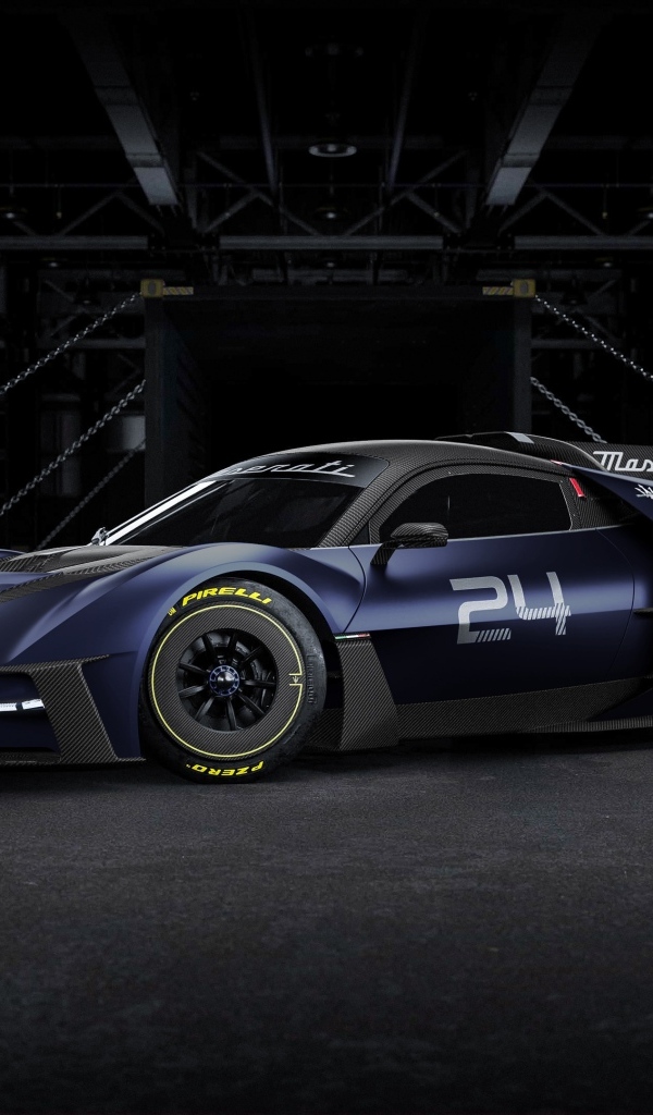 Быстрый спортивный автомобиль Maserati MCXtrema 2024 года