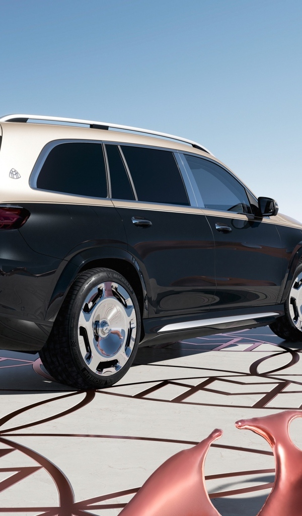 Новый автомобиль Mercedes-Maybach GLS 600 4MATIC 2023 года вид сзади