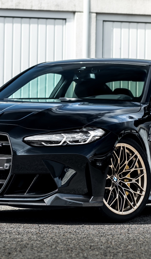 Черный автомобиль Manhart MH4 600