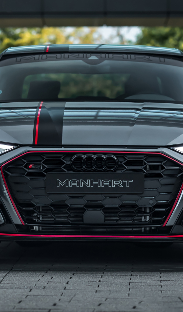 Автомобиль Manhart S 400 вид спереди